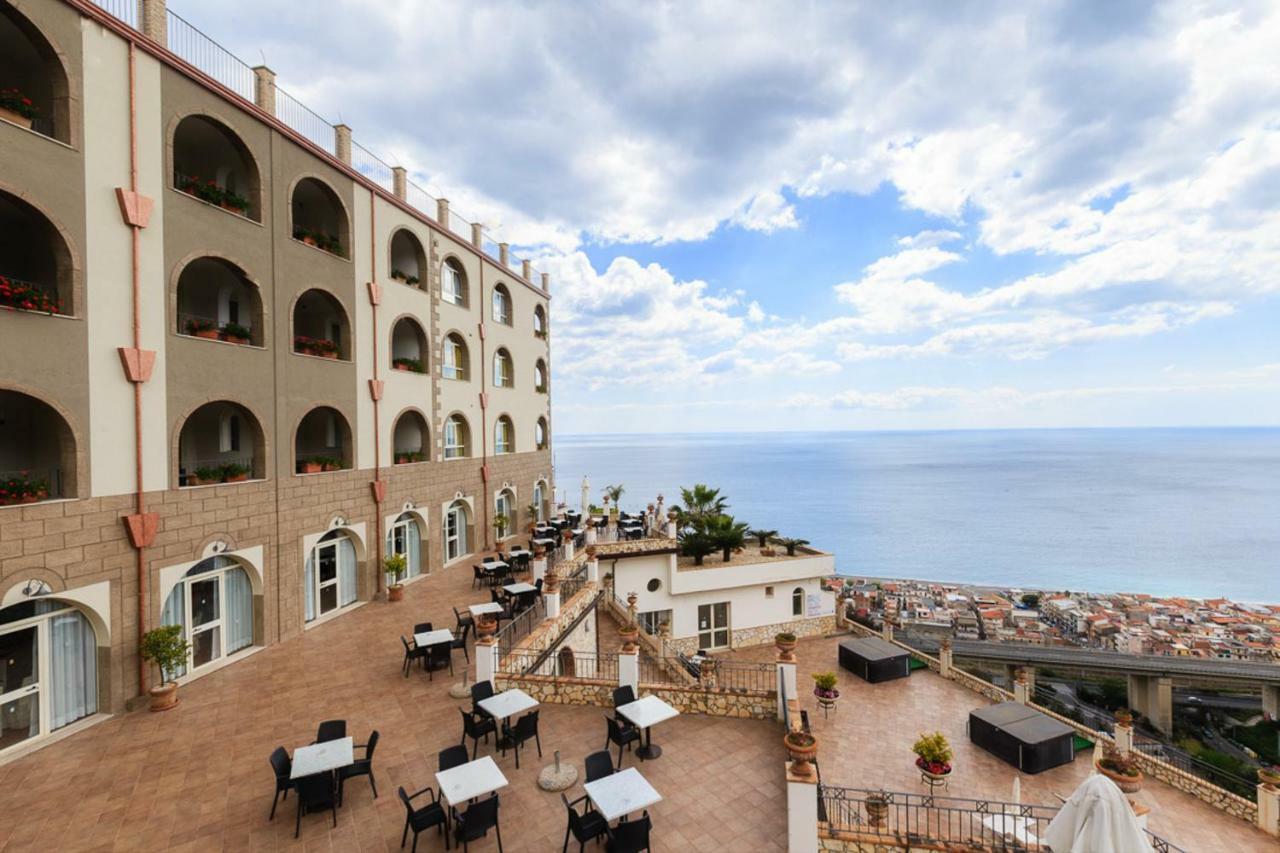 Hotel Olimpo Le Terrazze 4*