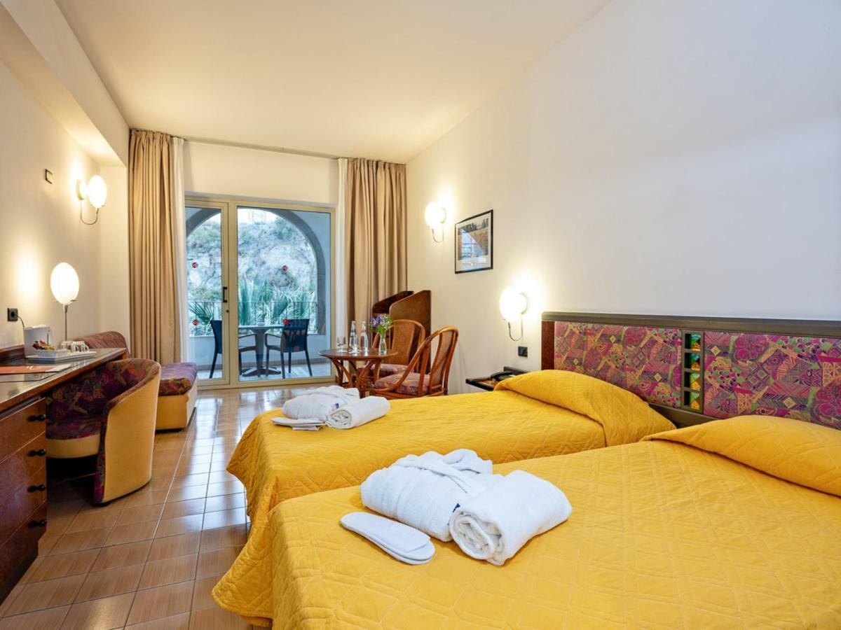 Olimpo Le Terrazze Hotel 4*